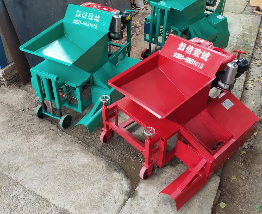 常見(jiàn)的瀝青砂攔水帶成型機(jī)類型